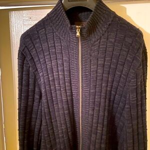 Men's full zip sweater